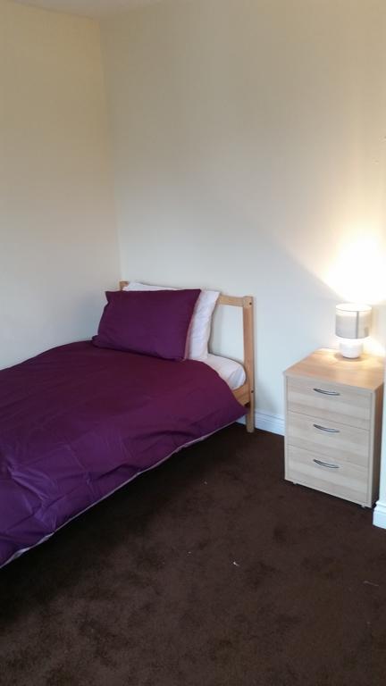 Livingston Ideal Commuter House Extérieur photo